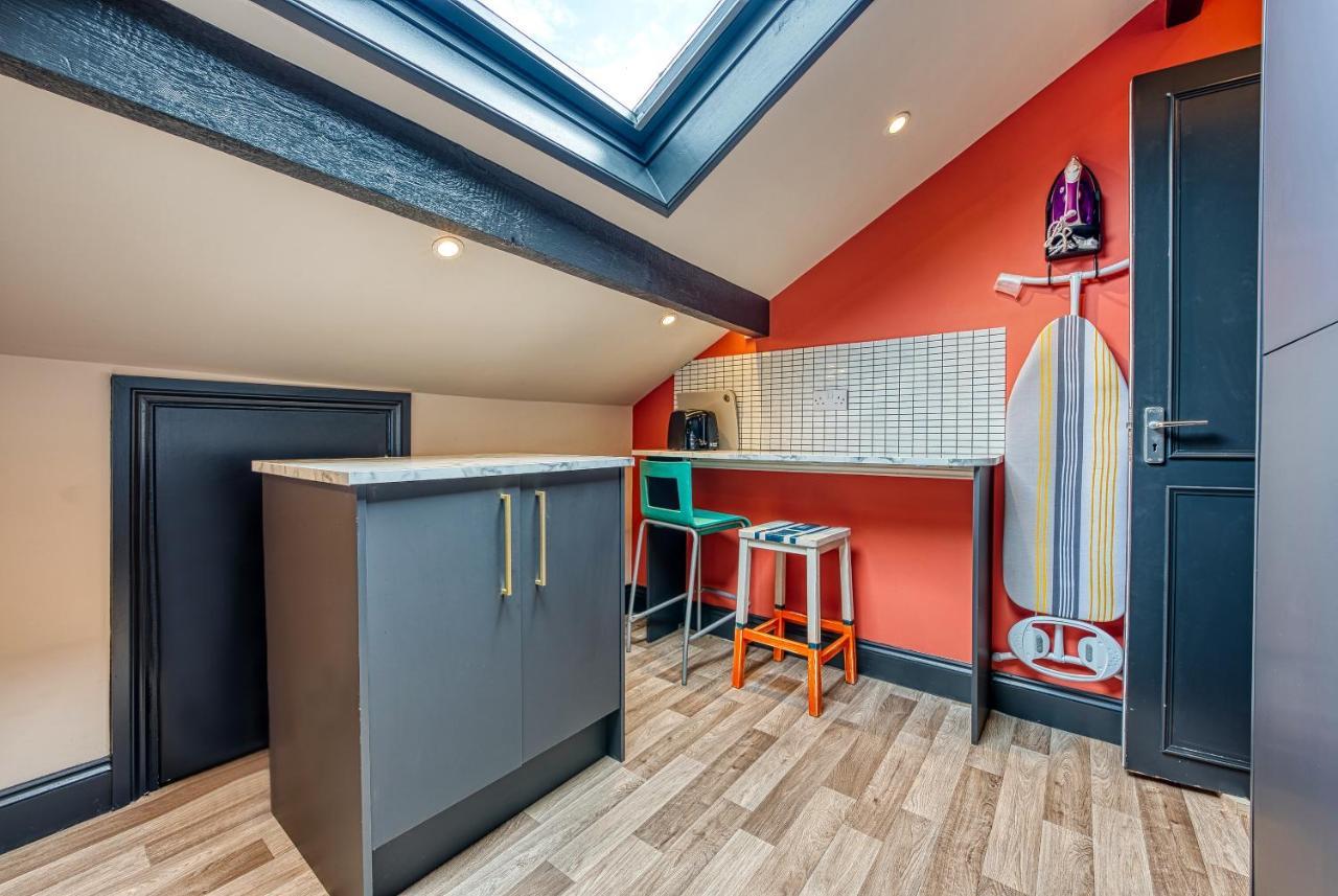 New! Unique Keighley Rooms - Perfect For Business Eksteriør billede